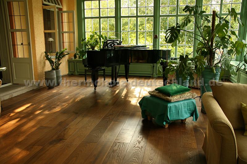 Wintergarten-mit-Lichtspiel.jpg - Thermoesche