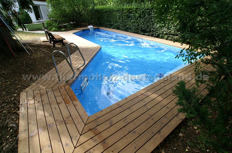 PICT5738.JPG - Thermokiefer 25 x 115 mm Barfuß-Oberfläche Wave WellnessFertigelemente mit unsichtbarer Verschraubung 