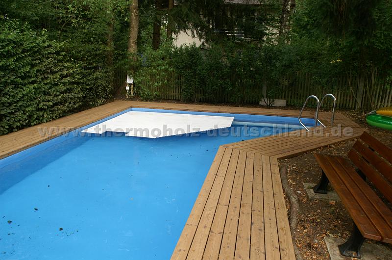 PICT5743.JPG - Thermokiefer 25 x 115 mm Barfuß-Oberfläche Wave WellnessFertigelemente mit unsichtbarer Verschraubung 